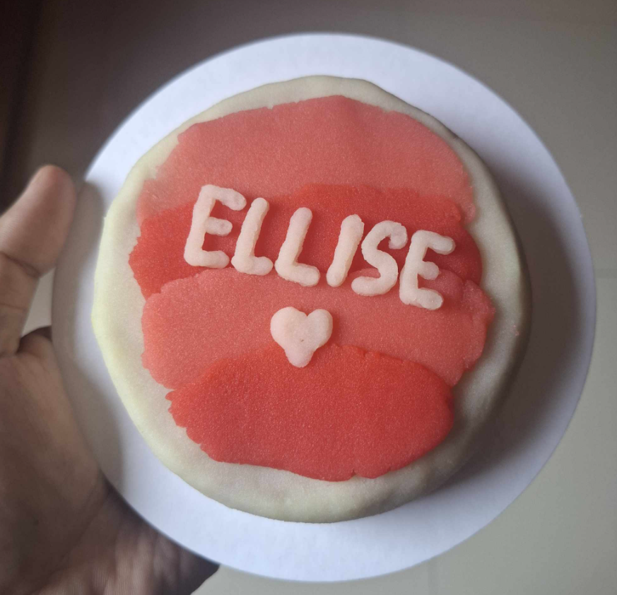 Minimalist Dog Cake